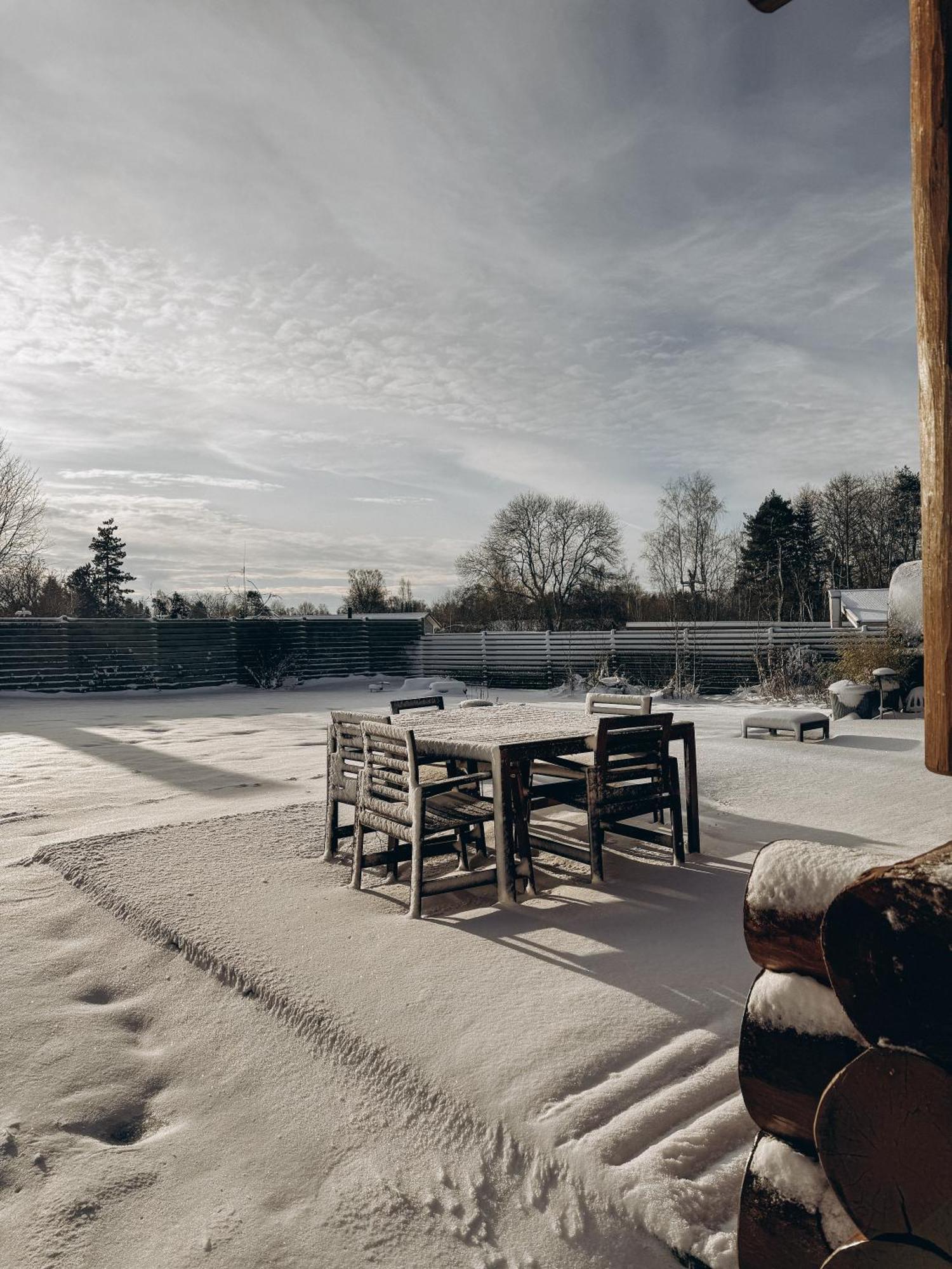 Fjordhygge - Authentic Wood Log Cabin Summerhouse Near Water, Fjord And Forest Jægerspris 外观 照片